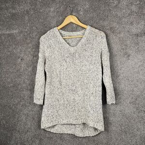 Lucky Brand Sweater Womens Medium Light Gray Knitted 3/4 Sleeve Pullover V-Neck